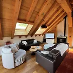 Red Mount - Esprit Au Pied Des Pistes Appartement *